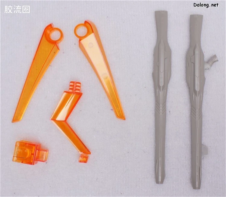 万代超时空要塞系列拼装模型 1比100不可变形 YF-29 兰花李痛机 - 图片